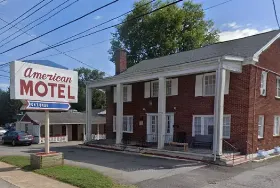 Photograph of American Motel, Roanoke