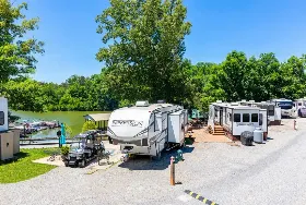 Photograph of Halesford Harbour Resort, Moneta