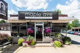 Photograph of Maple Ave Restaurant, Vienna