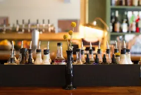 Photograph of Laura Lee's, Richmond