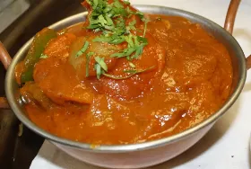 Photograph of Dishes Of India, Chantilly