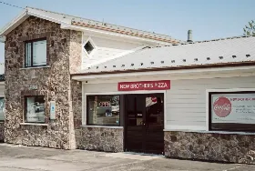 Photograph of New Brother’s Pizza, Fishersville