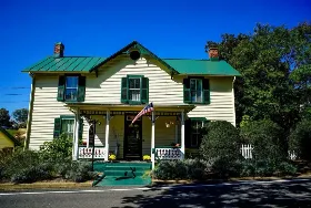 Photograph of Foster Harris House, Washington