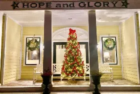 Photograph of Hope & Glory Inn, Irvington
