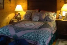 Photograph of Ambrosia Farm Bed and Breakfast, Floyd