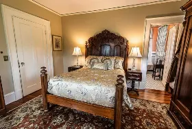 Photograph of The Inn At Forest Oaks, Natural Bridge