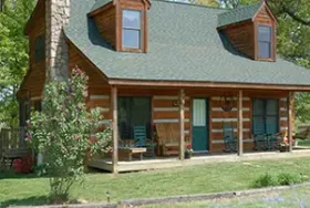 Photograph of Country Time Cabin, Luray