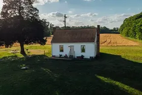 Photograph of Chippokes Plantation State Park Cottages, Surry