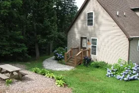 Photograph of Cub Creek Mountain Getaway Cottage, Roseland