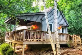 Photograph of Cabins At Crabtree Falls, Tyro