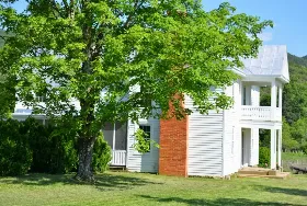 Photograph of Vance's Country Guest House, Mcdowell