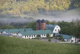 Photograph of Natural Retreats Donald Ross Trail, Hot Springs