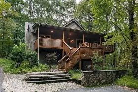 Photograph of 83 Gray Birch Lane, Wintergreen
