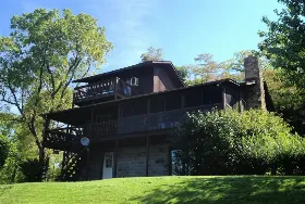 Photograph of Rocky Branch Retreat, Luray