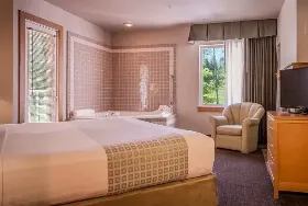 Photograph of Skagit Valley Casino Resort, Bow