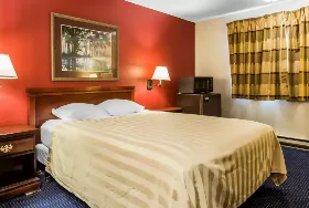 Photograph of Rodeway Inn, SeaTac