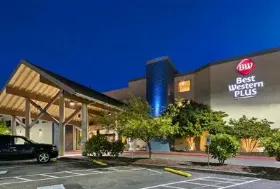 Photograph of Silverdale Beach Hotel,