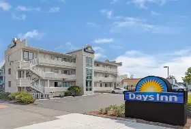 Photograph of Days Inn, Seattle