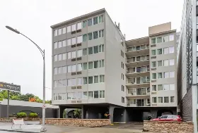 Photograph of La Quinta Inn & Suites, Seattle