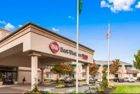 Photograph of Best Western Plus, Edmonds