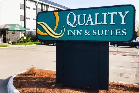 Photograph of Quality Inn, Everett