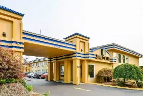 Photograph of Quality Inn, Kent