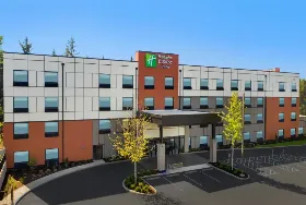 Photograph of Holiday Inn Express, Puyallup