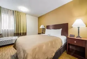 Photograph of Quality Inn, Lacey