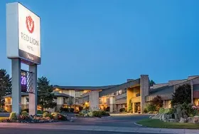 Photograph of Red Lion Hotel Pasco Airport & Conference Center, Pasco