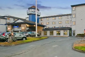 Photograph of Lighthouse Suites Inn, Ocean Shores