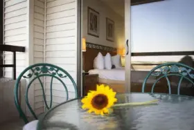 Photograph of Clover Island Inn, Kennewick
