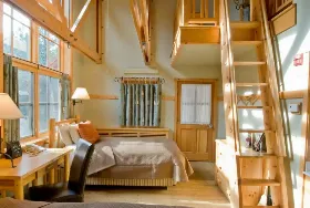 Photograph of Sleeping Lady & Kingfisher Dining Lodge, Leavenworth