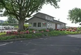 Photograph of Woodland Shores Riverfront RV Park, Woodland