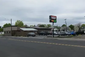 Photograph of Illinois Avenue Bar & Grill, Spokane