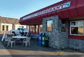 Photograph of Dutch Treat Restaurant, Lynden
