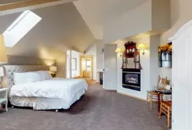 Photograph of Birchfield Manor Country Inn, Yakima