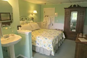 Photograph of Kangaroo House B&B On Orcas Island, Eastsound