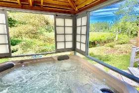 Photograph of Otters Pond B&B of Orcas Island, Eastsound