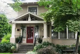 Photograph of Briar Rose Inn Bed & Breakfast, Vancouver