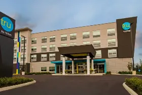 Photograph of Tru by Hilton, Columbus