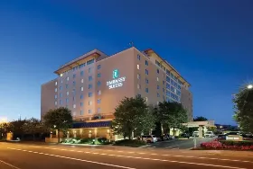 Photograph of Embassy Suites, Charleston