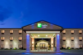 Photograph of Holiday Inn Express, Elkins
