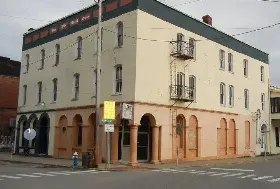 Photograph of Elk Hostel, Sutton