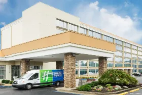 Photograph of Holiday Inn Express, Charleston