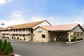 Photograph of Days Inn, Huntington