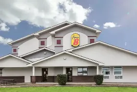 Photograph of Super 8, Summersville