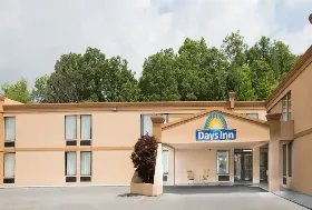 Photograph of Days Inn, Mount Hope