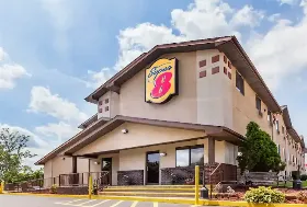 Photograph of Super 8, Dunbar