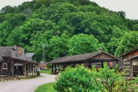Photograph of Heritage Farm Museum & Village, Huntington