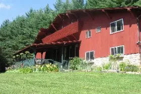 Photograph of Ponderosa Lodge Bed And Breakfast, Lookout